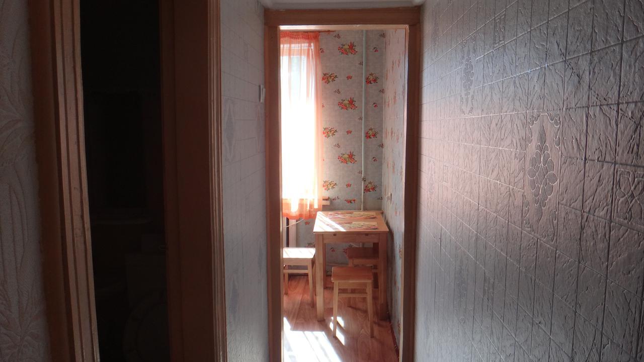 Apartment Near The Central Railway Station Kiew Exterior foto